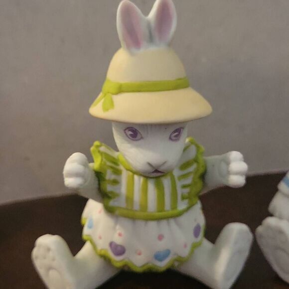 Department 56 Vintage 1984 Jointed Andy Mandy Easter Bunny Rabbit Bisque in box - Picture 9 of 16